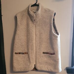 Orvis Cozy Cream Sherpa Zip Vest